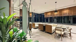 รูปภาพที่ไม่ได้จัดประเภท, 5 จาก 15, ปุ่ม