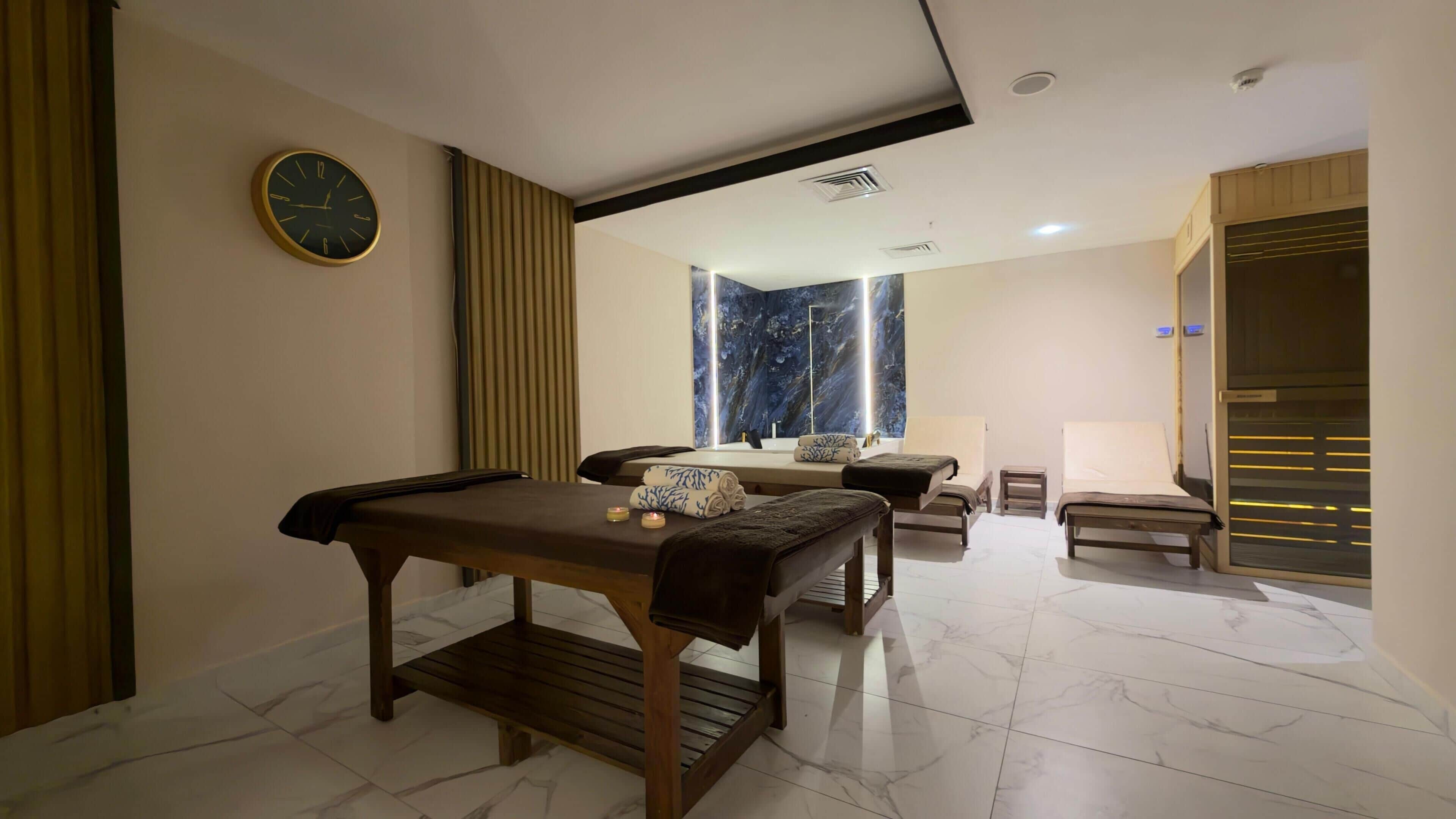 Couples treatment rooms, sauna, steam room, Turkish bath