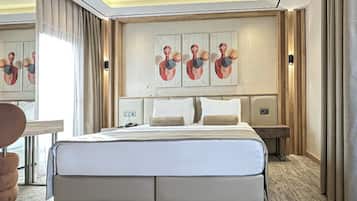 In-room safe, desk, laptop workspace, blackout curtains