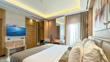 Standard-Doppelzimmer, Balkon, eingeschrÀnkter Meerblick