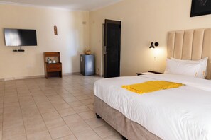 Soundproofing, free WiFi