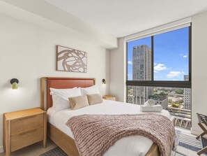 2 habitaciones, tabla de planchar con plancha, wifi y ropa de cama 