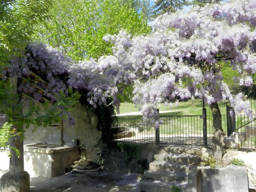 La Bastide Des Monge - Gîte Lola: Mountain View, Wi-Fi, Air Conditioning