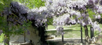 La Bastide Des Monge - Gîte Lola: Mountain View, Wi-Fi, Air Conditioning