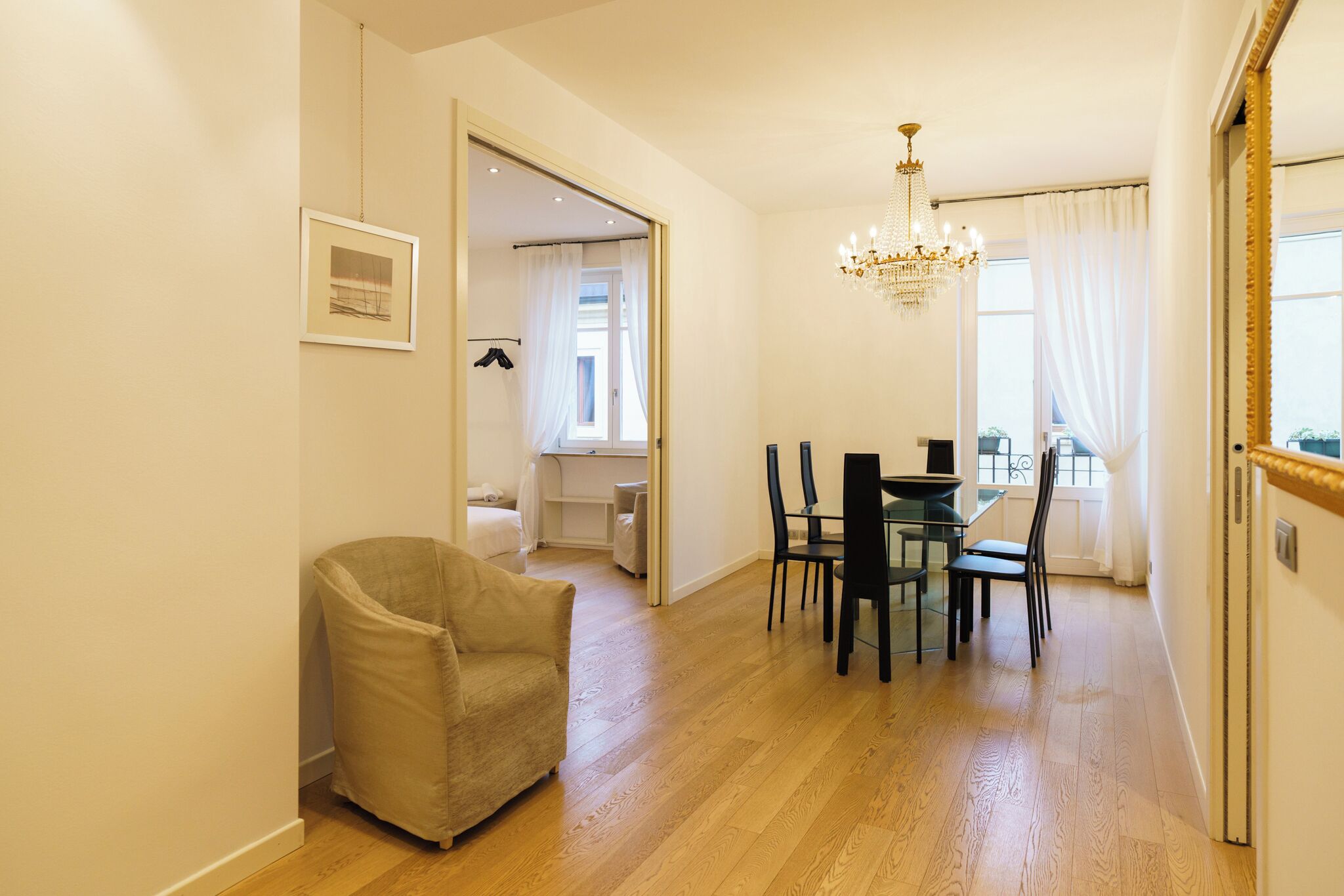 아파트, 발코니, 시내 전망 | 거실 공간