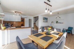 Dining - Villa Lumina Divina-Modern villa with Heated Pool (Prhati)