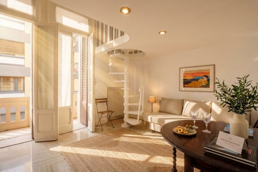 Spacious And Serene Apartment - Bari