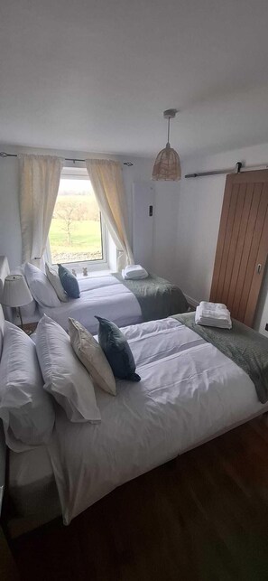 2 Schlafzimmer, Bügeleisen/Bügelbrett, kostenloses WLAN, Bettwäsche