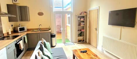 スマートテレビ、書庫