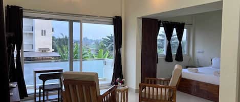 Suite, Mountain View