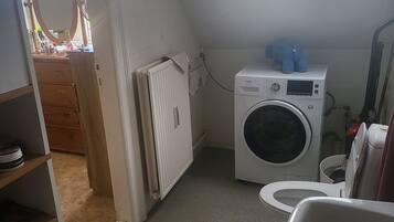 Apartment, 1 Schlafzimmer, Raucher, Terrasse | Badezimmer