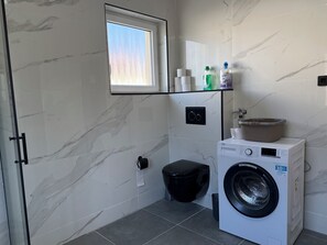 Nicht klassifiziertes Bild, 3 von 17, Schaltfläche