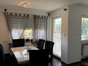 Imagen sin descripción, 4 de 17, botón