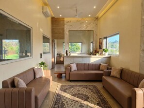 Nicht klassifiziertes Bild, 3 von 24, Schaltfläche