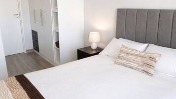 1 Schlafzimmer, Bügeleisen/Bügelbrett, kostenloses WLAN, Bettwäsche