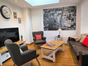 Immagine non classificata, 3 di 10, pulsante