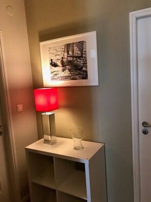 Unclassified image, 4 of 23, button - Holiday Home 'Sunshine Home - 300m To The Beach' with Sea View, Private Terrace and Wi-Fi (Leça da Palmeira)