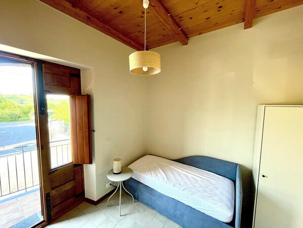 Nicht klassifiziertes Bild, 1 von 12, Schaltfläche