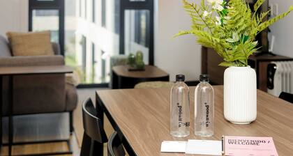 w Enchanting 1BR in the Heart of Interlomas