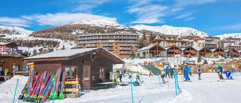 Snow and ski sports