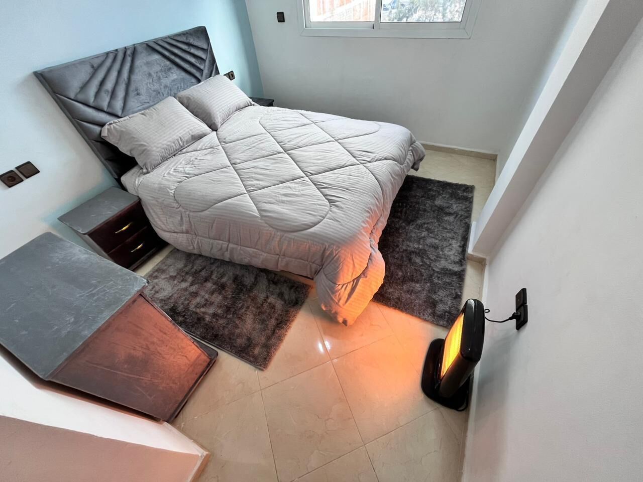 2 室のベッドルーム、WiFi、ベッドシーツ