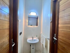 Imagen sin descripción, 3 de 13, botón