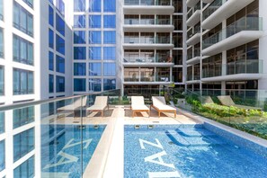 House - Stayshort - Elegant Studio Living in JVC Perfect for 2 (Dubai)