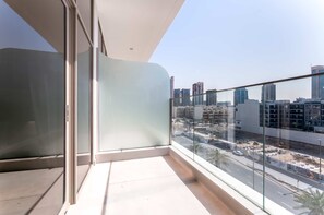 House - Stayshort - Elegant Studio Living in JVC Perfect for 2 (Dubai)