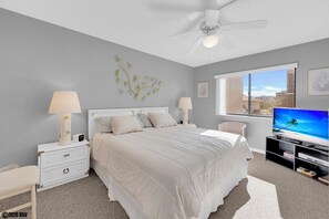 2 bedrooms, iron/ironing board, Internet, bed sheets - 2B/2B Fairview Isles 104, Walk to Beach, Heated Pool! (Fort Myers Beach)