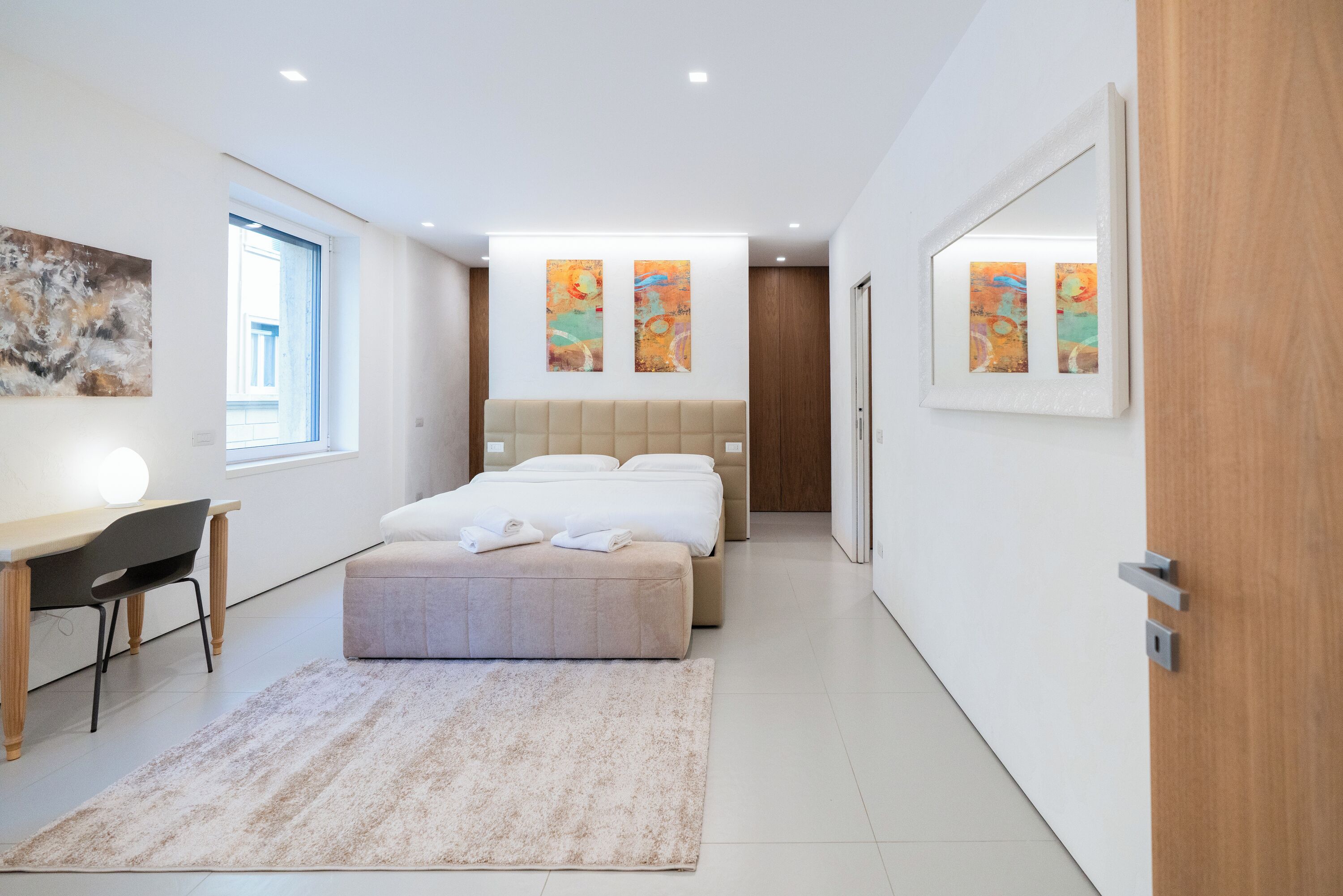 Apartment, 4 Bedrooms | Peti besi dalam bilik, seterika/papan seterika, Wi-fi percuma 