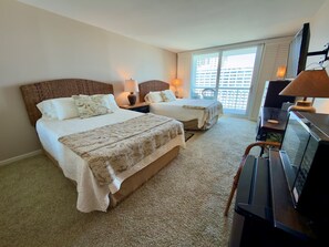 1 bedroom, iron/ironing board, free WiFi, bed sheets - South Hampton 1409A Studio Pool & Beach (Myrtle Beach)