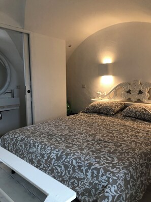 2 camere, ferro/asse da stiro, Wi-Fi gratuito, lenzuola