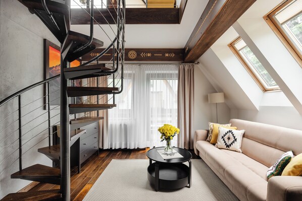 Apartment, Balcony, Mountain View | Desk, laptop workspace, free WiFi - IJG Imperial Apartamenty Krupówki (Zakopane)