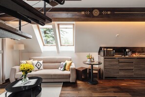 Apartment, Balcony, Mountain View | Desk, laptop workspace, free WiFi - IJG Imperial Apartamenty Krupówki (Zakopane)