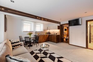 Unclassified image, 3 of 10, button - IJG Imperial Apartamenty Krupówki (Zakopane)