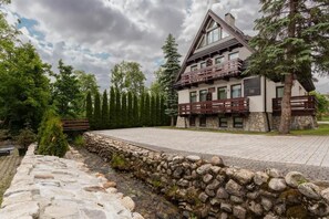 Ảnh chưa phân loại, 2 trong số 10 ảnh, nút