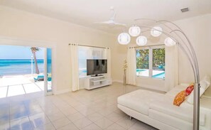 House | 6 bedrooms, Internet - Sprat Bay Luxury Villa - Private Beach and Pool (George Town)