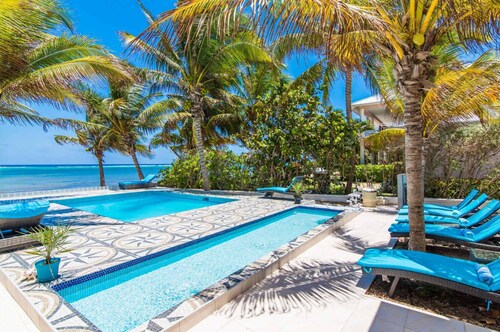Sprat Bay Luxury Villa - Private Beach and Pool