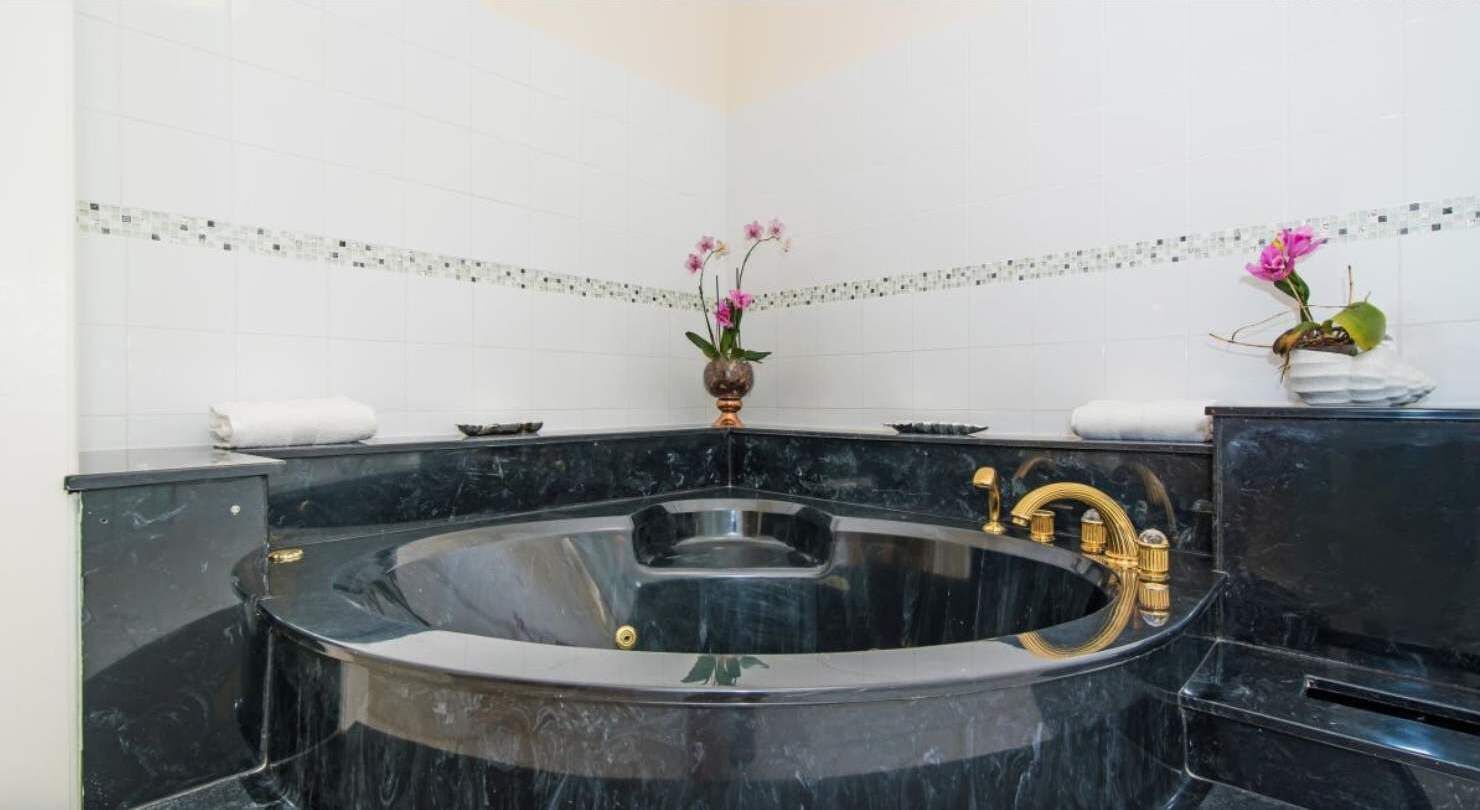 獨棟房屋 | 6 間臥室、網路服務