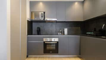 Apartemen | 3 kamar tidur dan internet