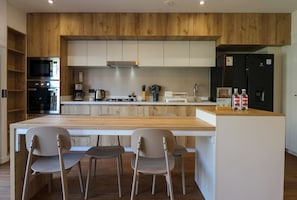 Apartment | 2 bedrooms, Internet - w Engaging 2BR w Cozy Balcony in Miraflores (Lima)