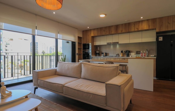 Apartment | 2 bedrooms, Internet - w Engaging 2BR w Cozy Balcony in Miraflores (Lima)