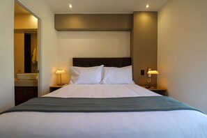 Apartment | 2 bedrooms, Internet - w Engaging 2BR w Cozy Balcony in Miraflores (Lima)