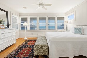 9 bedrooms, iron/ironing board, travel crib, free WiFi - Exclusive DeBordieu Oceanfront, Great for Large Families - Sleeps 22 (Georgetown)