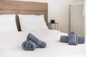 3 slaapkamers, een strijkplank/strijkijzer, wifi, beddengoed