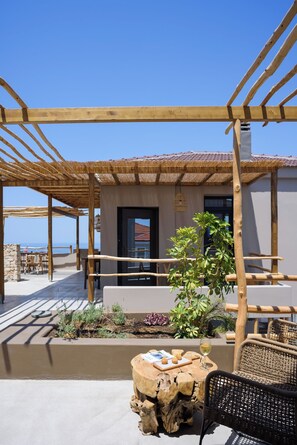 Junior Room, Partial Sea View - Aletri Swim Up Boutique Hotel (Alonissos)