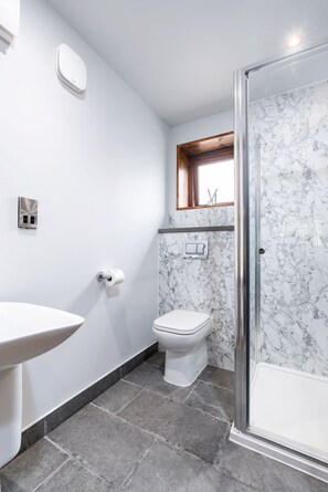 Unclassified image, 4 of 15, button - Glentress Forest White Willow Premium, Peebles (Peebles)