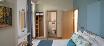 Glentress Forest Silver Birch Cabin, Peebles