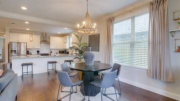 Rumah (3 Bedrooms) | Interior