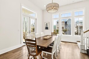 Dining - Tortuga House | Steps from the Dune Crossover with Gulf Views (Port Aransas)